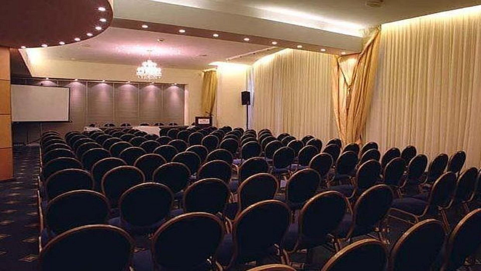 Hotel Plaza Real 4*